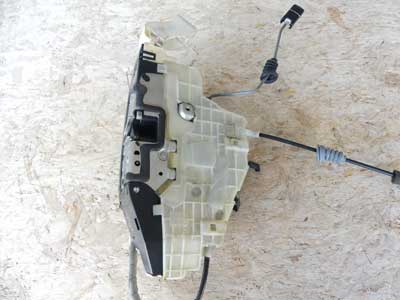 Mercedes Door Latch Lock Keyless Go, Rear Left A2217301535 W221 07-13 S350 S400 S450 S550 S600 S656